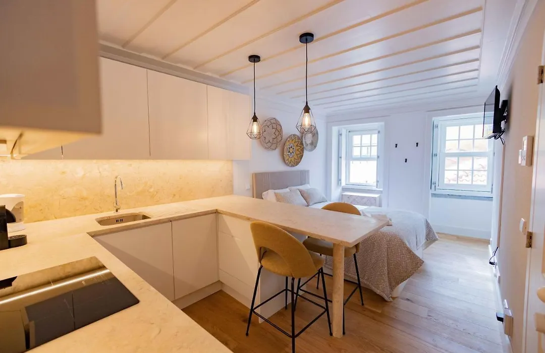 New Lisbon Center Apartment-1